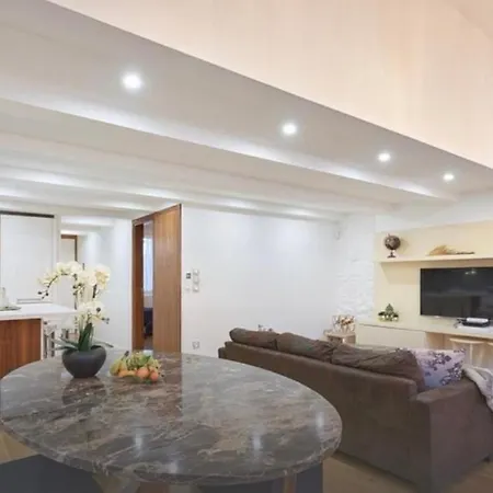 Lägenhet Luxury Duplex *